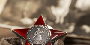 Поздравление ветеранов с семидесятилетием со дня Победы!